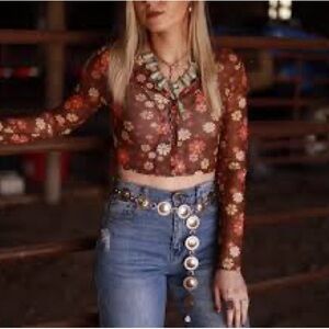 NWT Bailey Rose Retro Floral Print Mesh Top